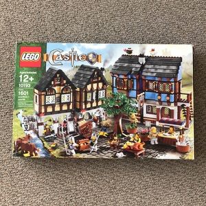 Lego Castle 10193 brand new in box